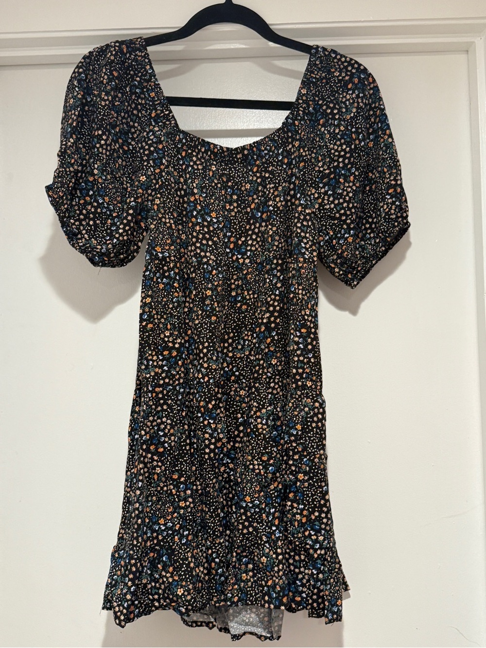 Wild Fable Women's Multi Dress with Puff Sleeves and Floral Pattern - Picture 6 of 6